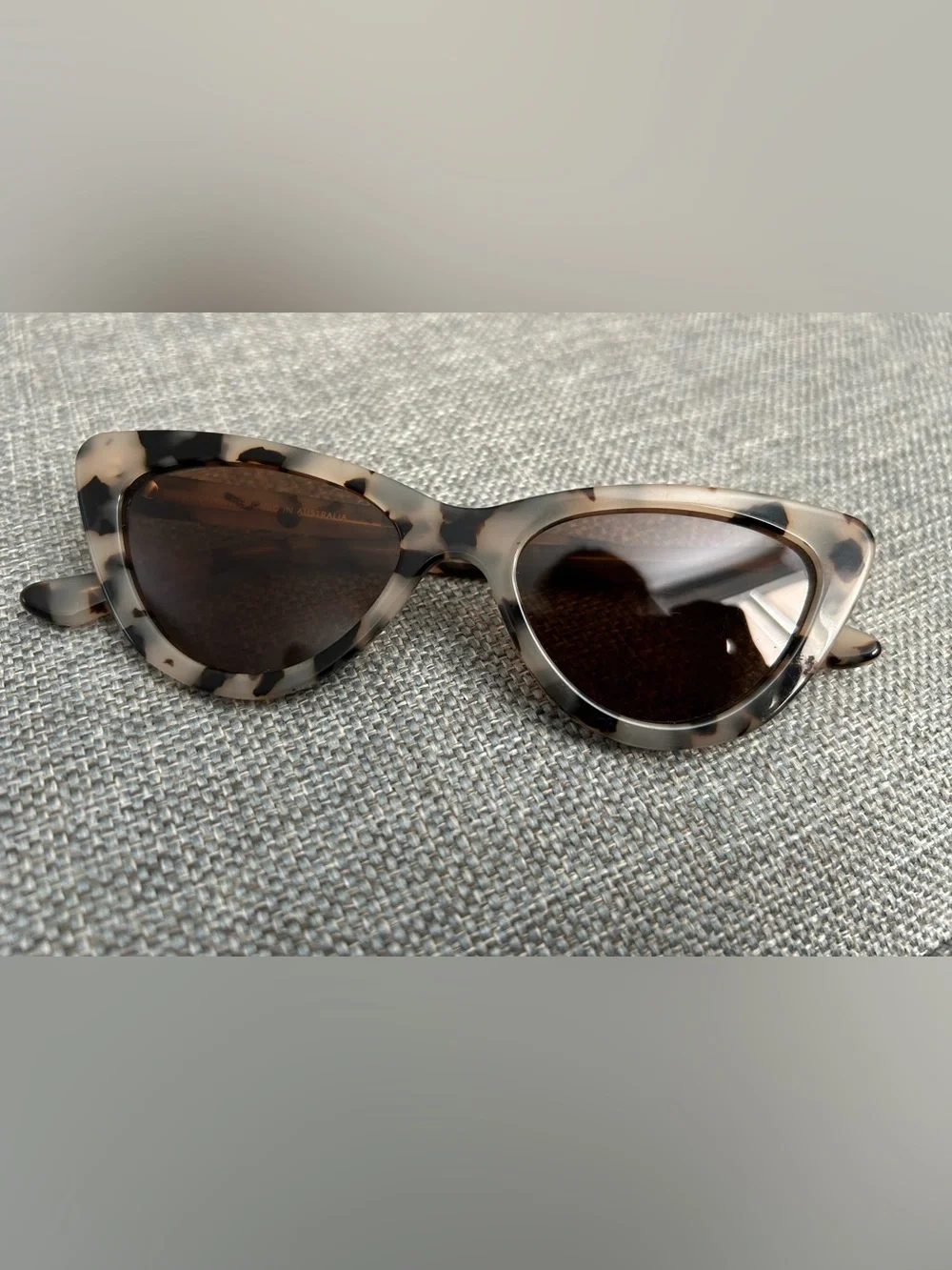 Banbé The Sofia Cat-Eye Tortoiseshell Sunglasses - Bonde Tort Brown